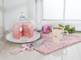 Abbott | Petite Pink Bows on Scalloped Mug