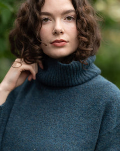 Echo | The Dog Walking Sweater | One Size
