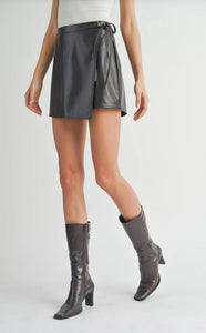 Sadie & Sage | Main Course Wrap Leather Skort | Dark Brown | AG3732