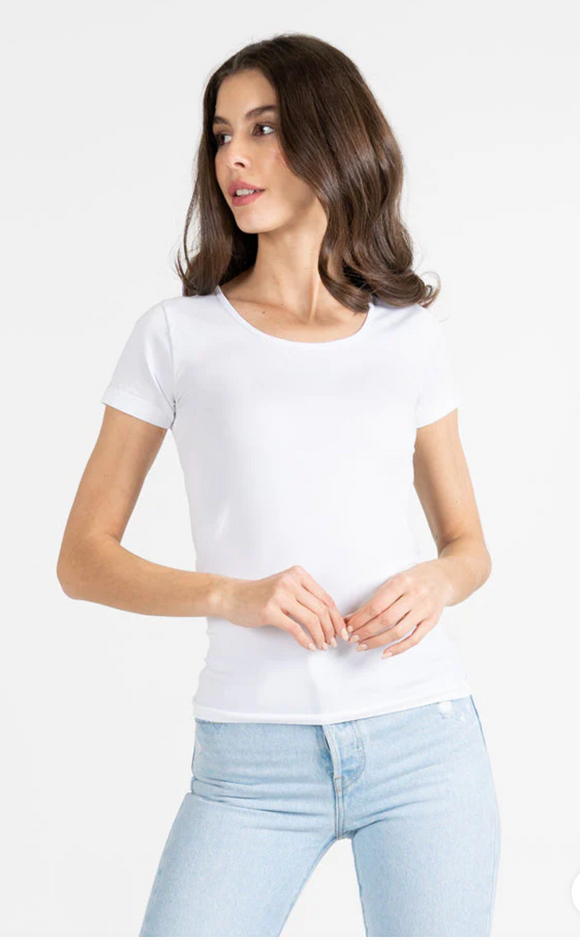 C'est Moi | Bamboo Short Sleeve Scoop Neck Top | White